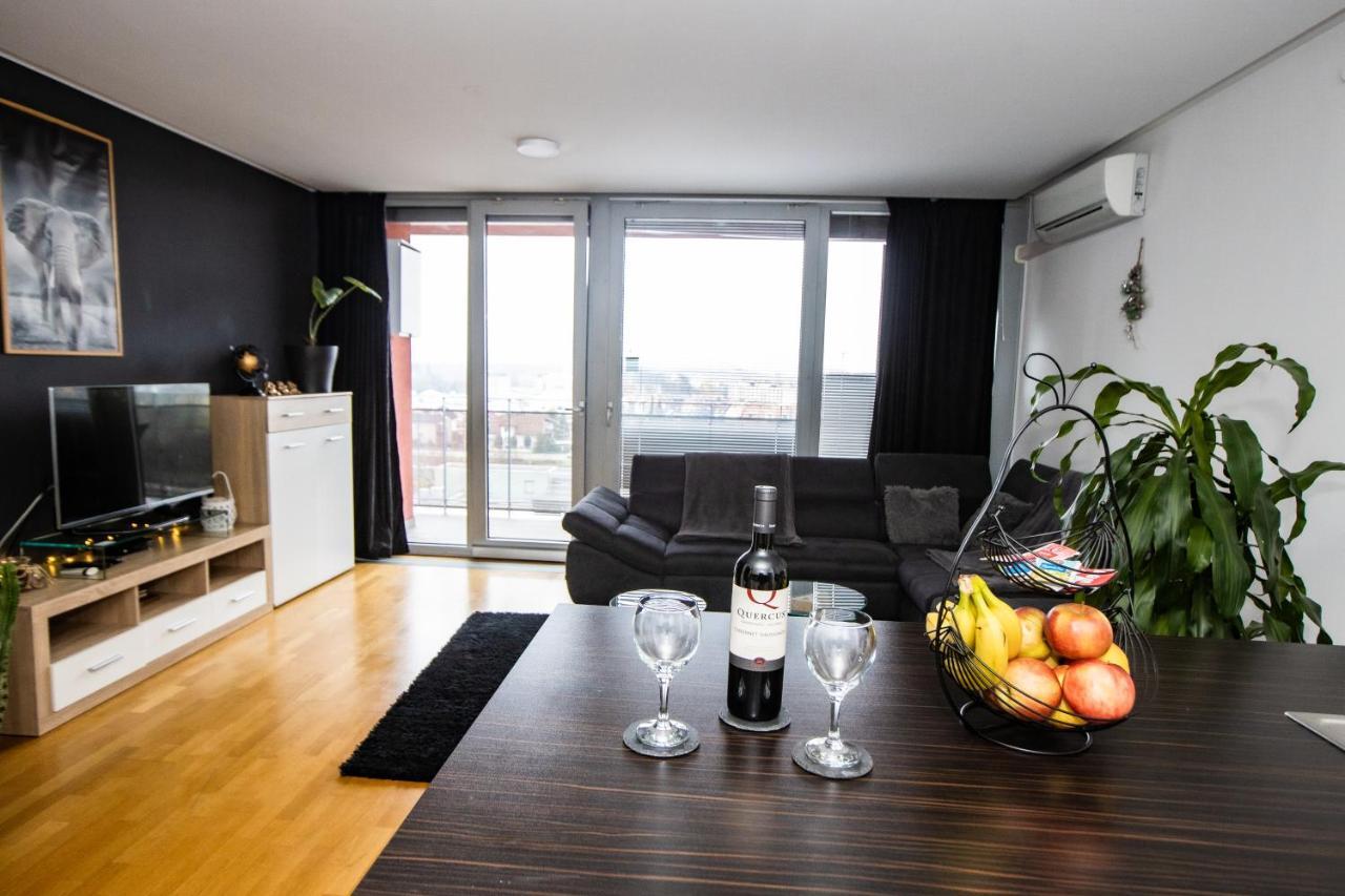 Hermes Apartment & 2 Free Garage Secured Parkings Любляна Экстерьер фото